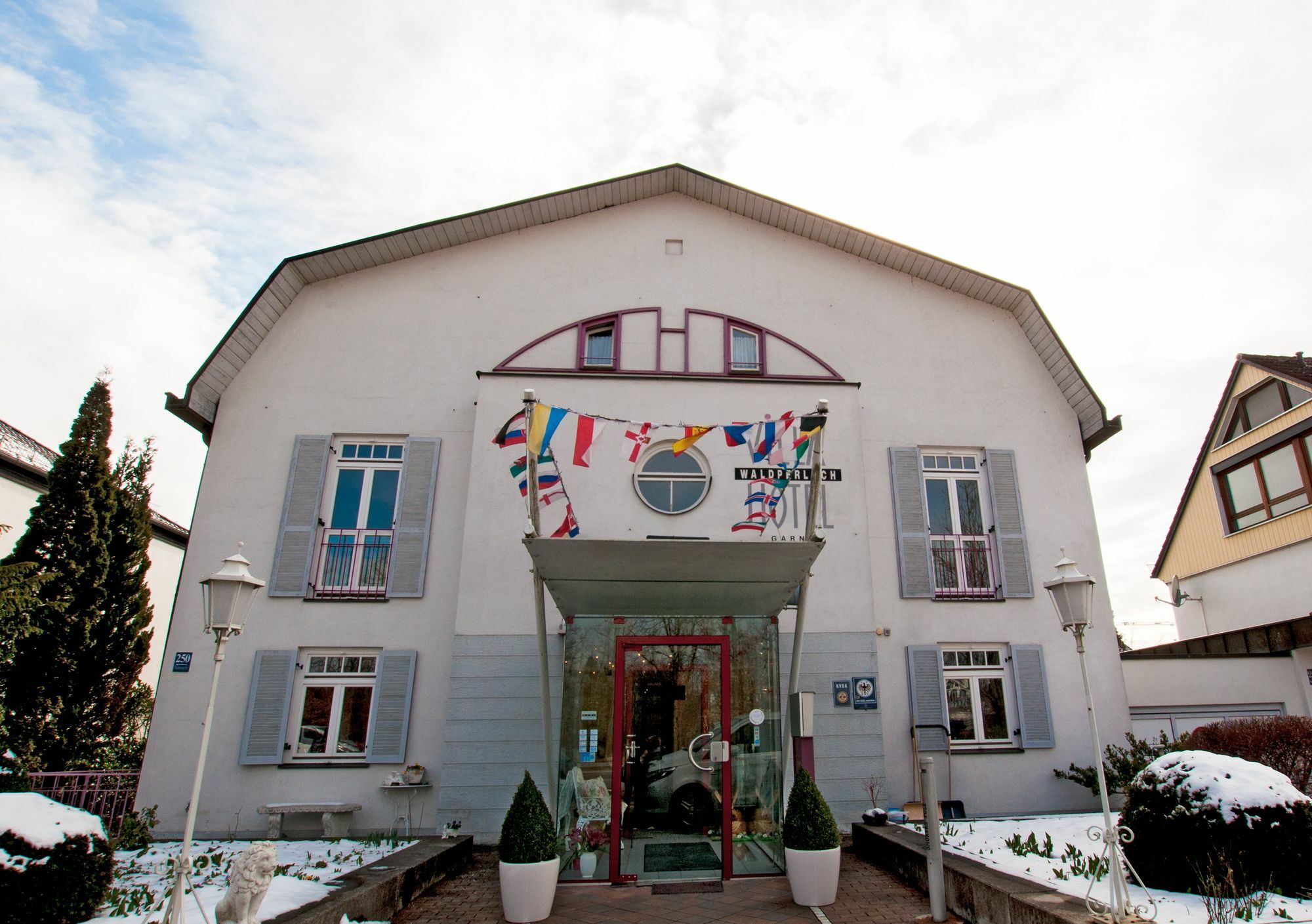 Villa Waldperlach By Blattl ミュンヘン エクステリア 写真